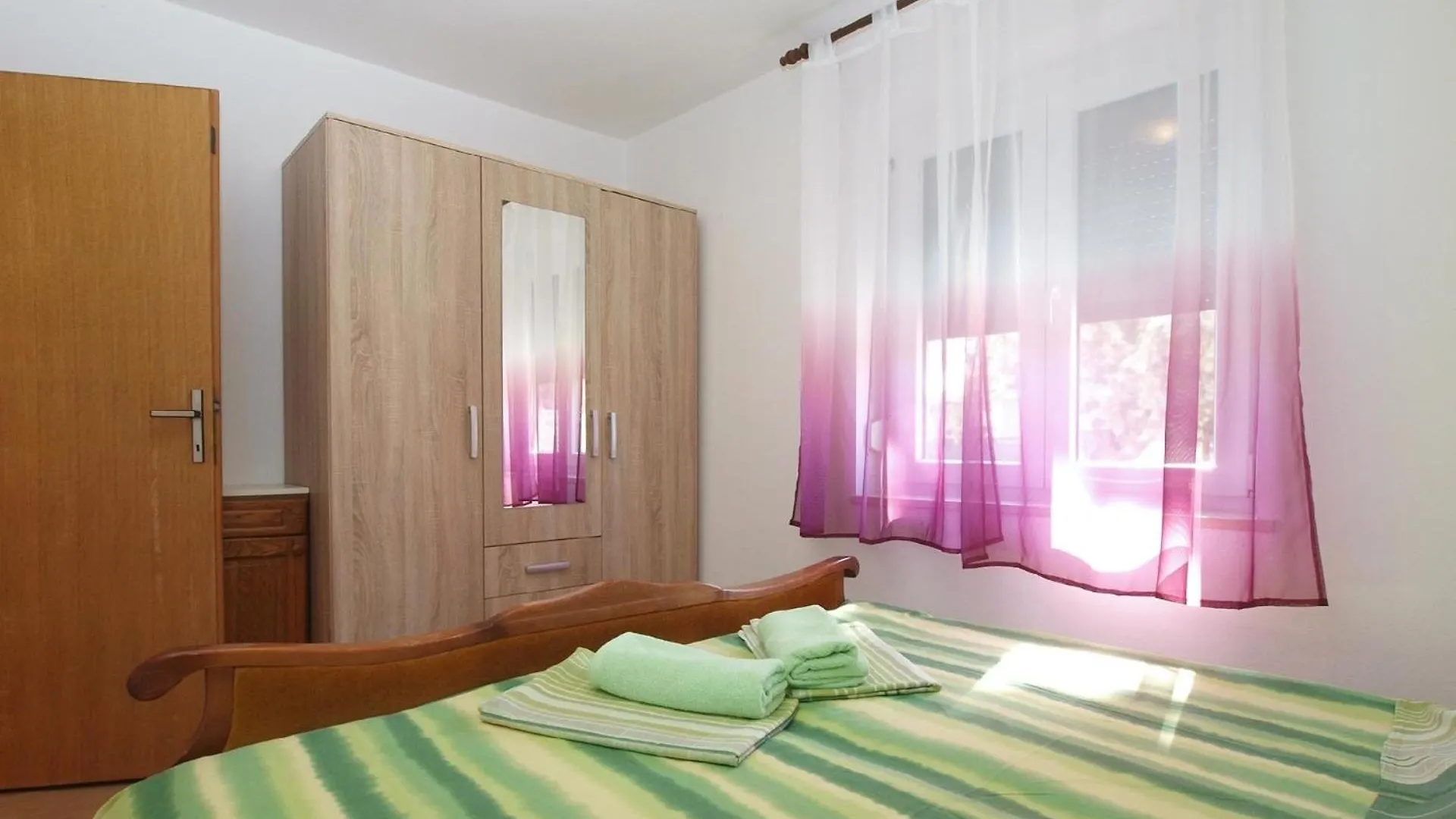 Ferienwohnung Fuer 6 Personen Ca 70 Qm In Pula, Istrien Istrische Riviera 0*, Pula